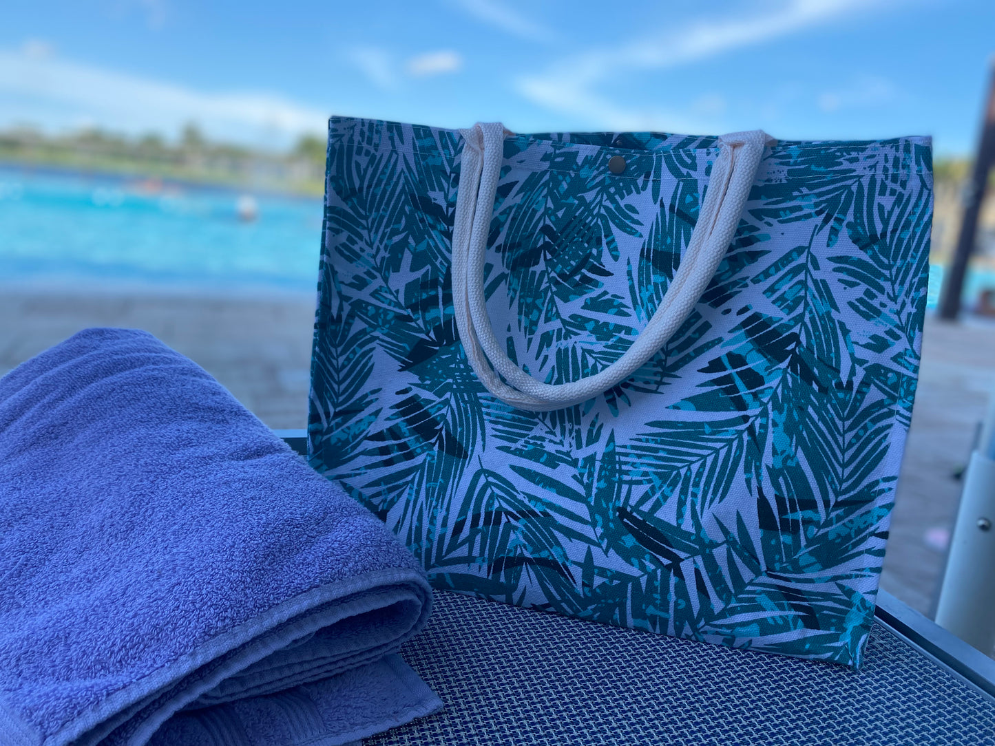 Hand Bag La Playa, by Jojo