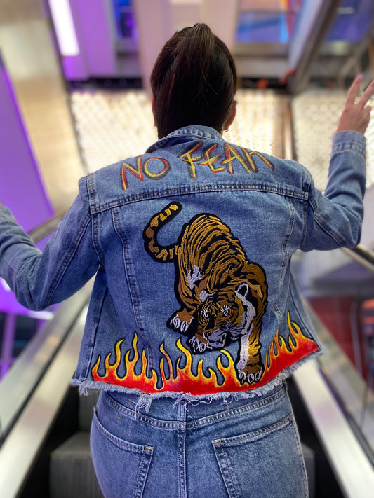 Jacket Eye of the Tiger, by Jojo