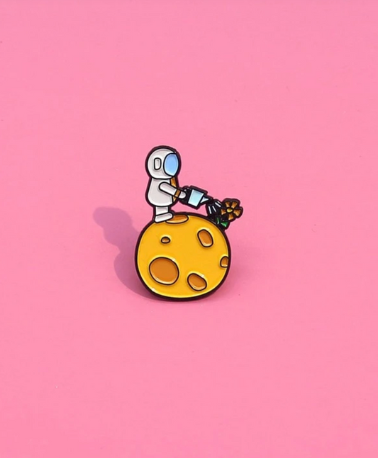 "Astronaut Flower" Pin